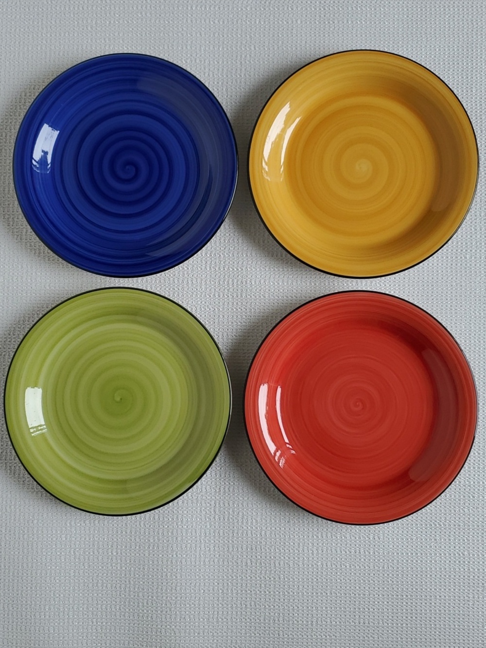 Gibson Salad / Dessert Colorful Swirl Plates 7.25" - Set of 4